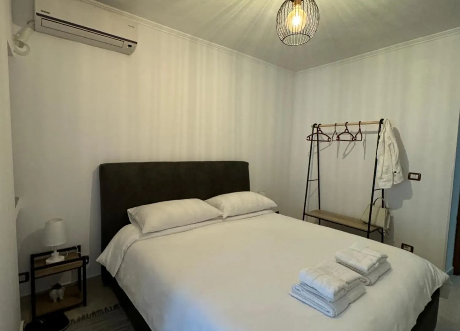 Vendégház Xhelo'S Rooms Tirana Albánia